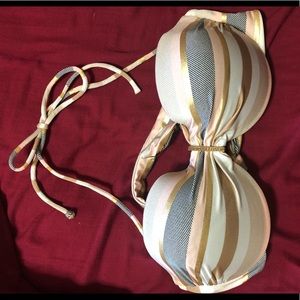 Victoria’s Secret bikini top